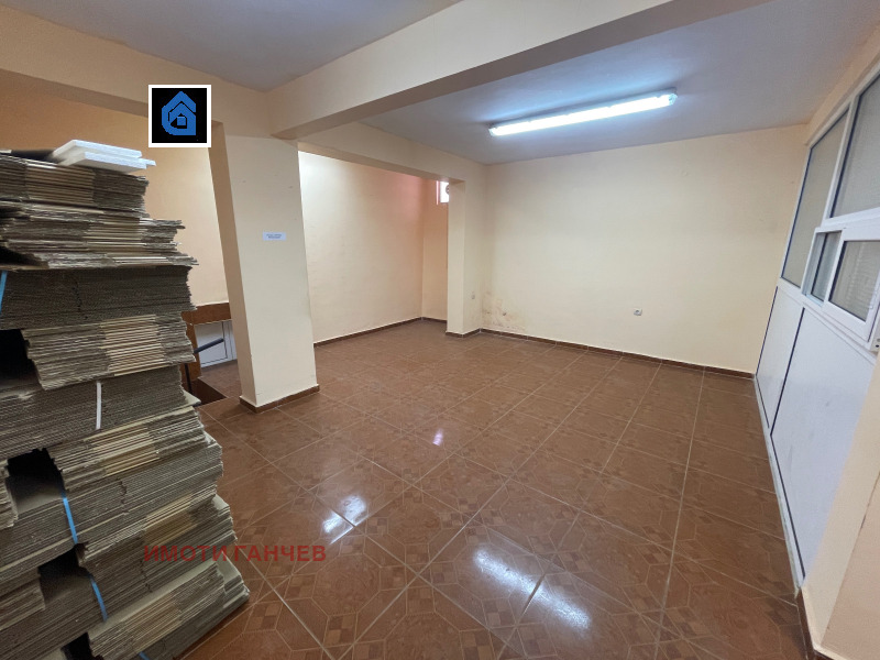 Продава  Къща град Стара Загора , Самара 2 , 370 кв.м | 20061712 - изображение [3]
