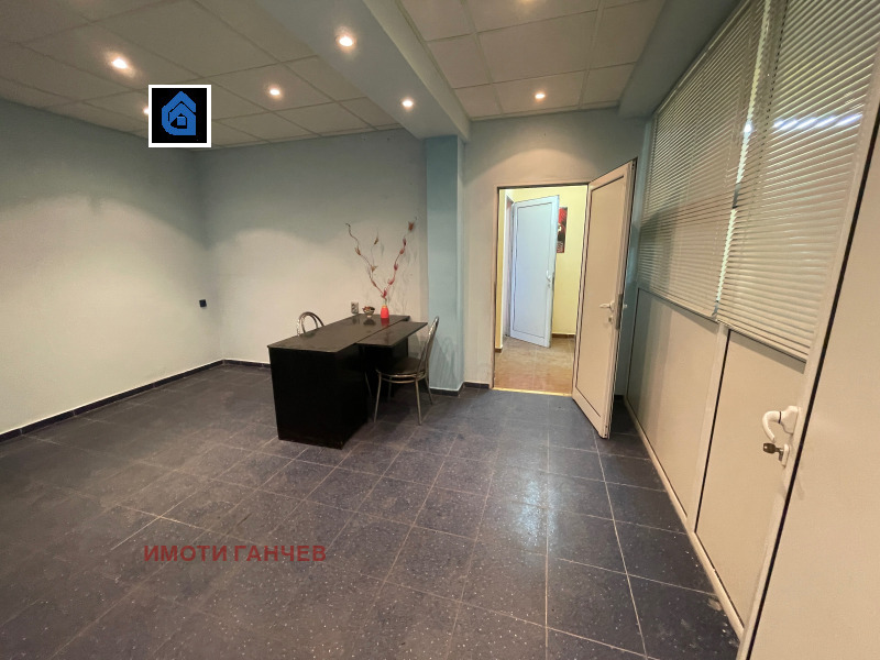 Продава  Къща град Стара Загора , Самара 2 , 370 кв.м | 20061712 - изображение [4]