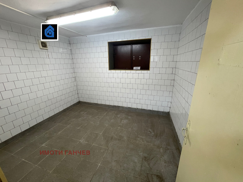 Продава  Къща град Стара Загора , Самара 2 , 370 кв.м | 20061712 - изображение [9]