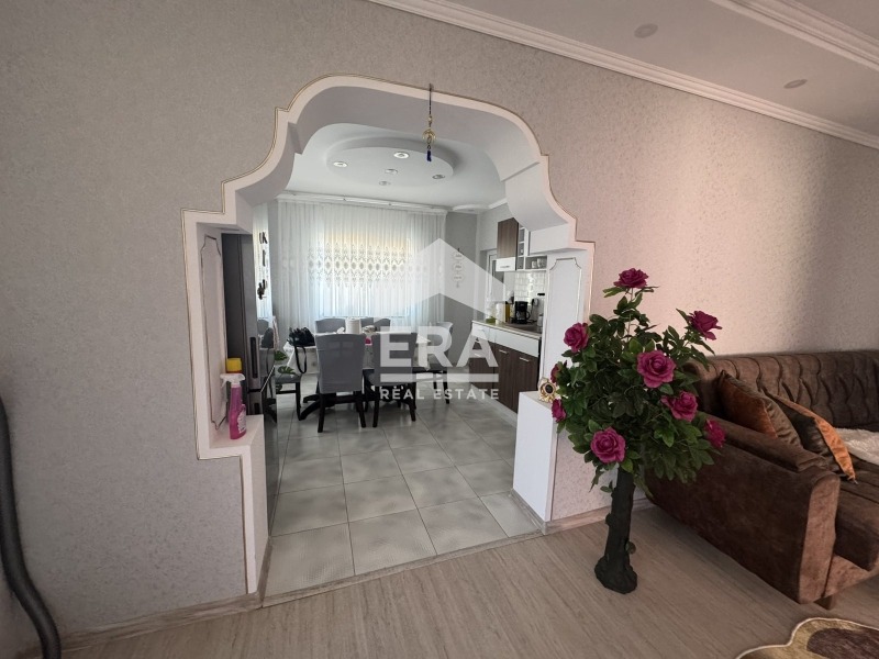 Продава КЪЩА, с. Зафирово, област Силистра, снимка 2 - Къщи - 56089150