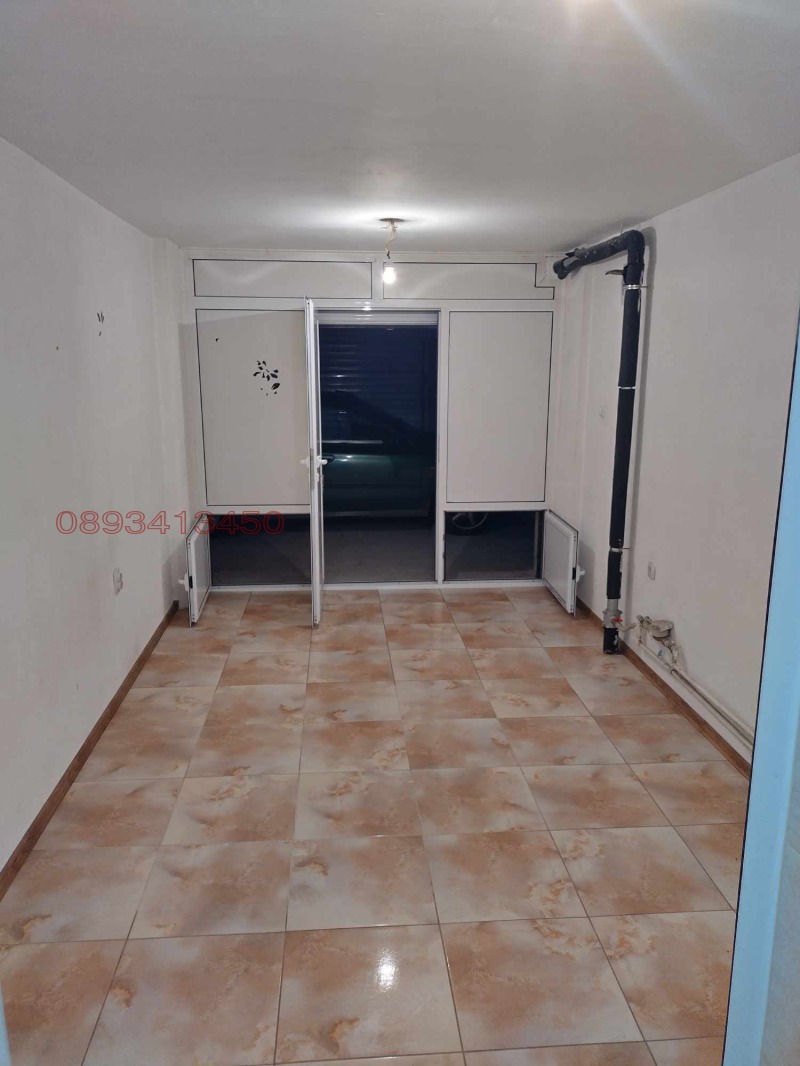 Продава ГАРАЖ, ПАРКОМЯСТО, гр. Стара Загора, Била