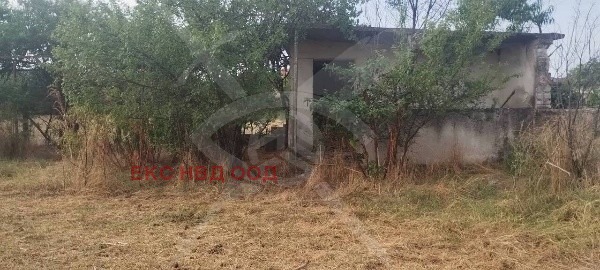 Eladó  Cselekmény régió Plovdiv , Dalgo pole , 735 négyzetméter | 94933648
