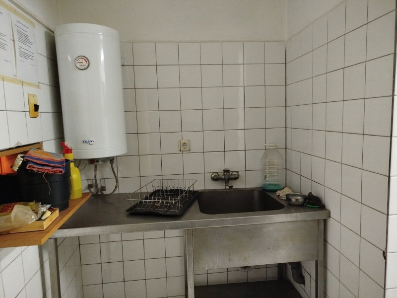 Продава БИЗНЕС ИМОТ, гр. Русе, Чародейка - Юг, снимка 13 - Други - 49402997