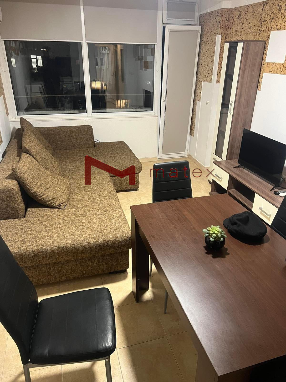 Продава 2-СТАЕН, гр. Варна, ВИНС-Червен площад, снимка 2 - Апартаменти - 53437917