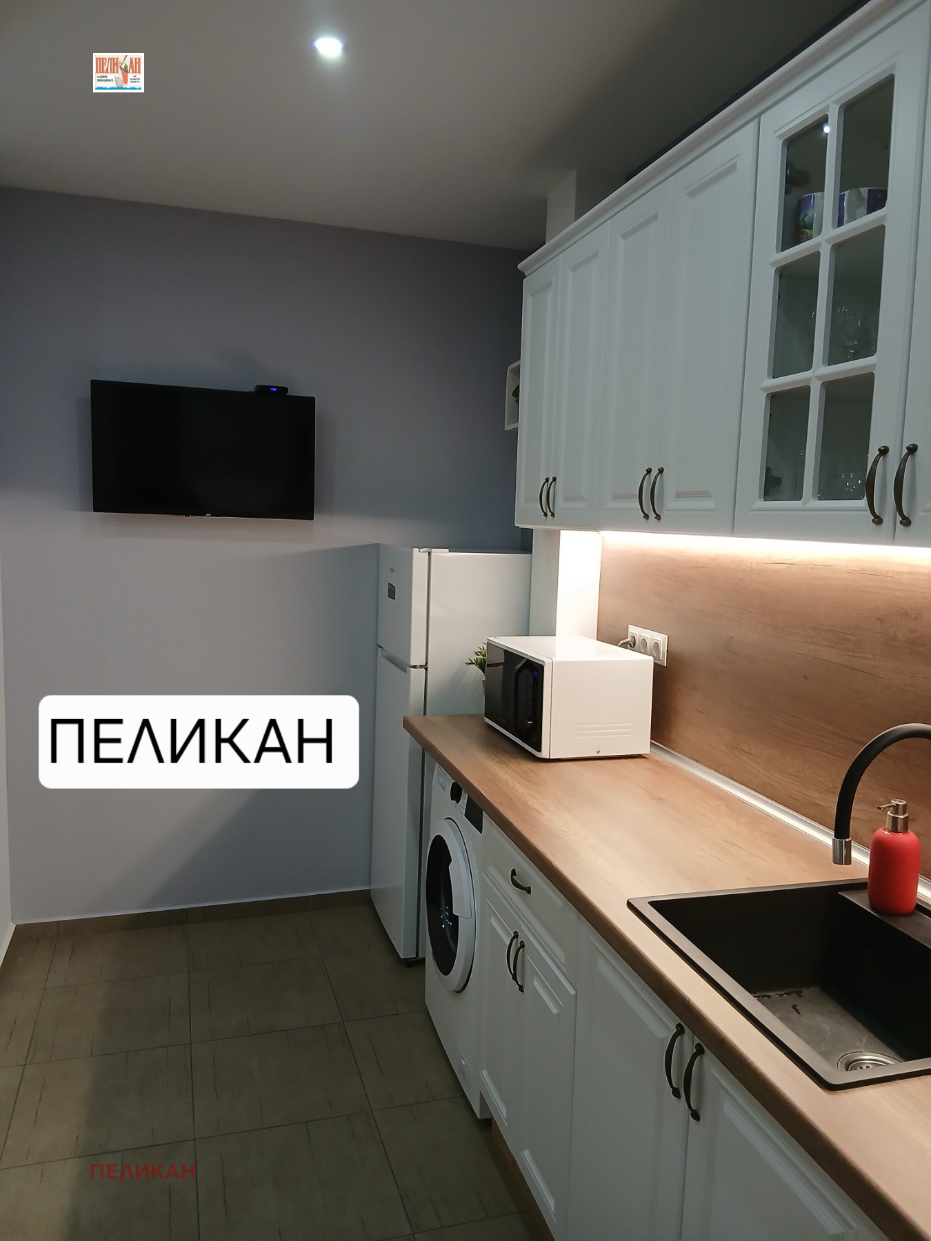Продава 3-СТАЕН, гр. Велико Търново, Център, снимка 2 - Апартаменти - 53029448