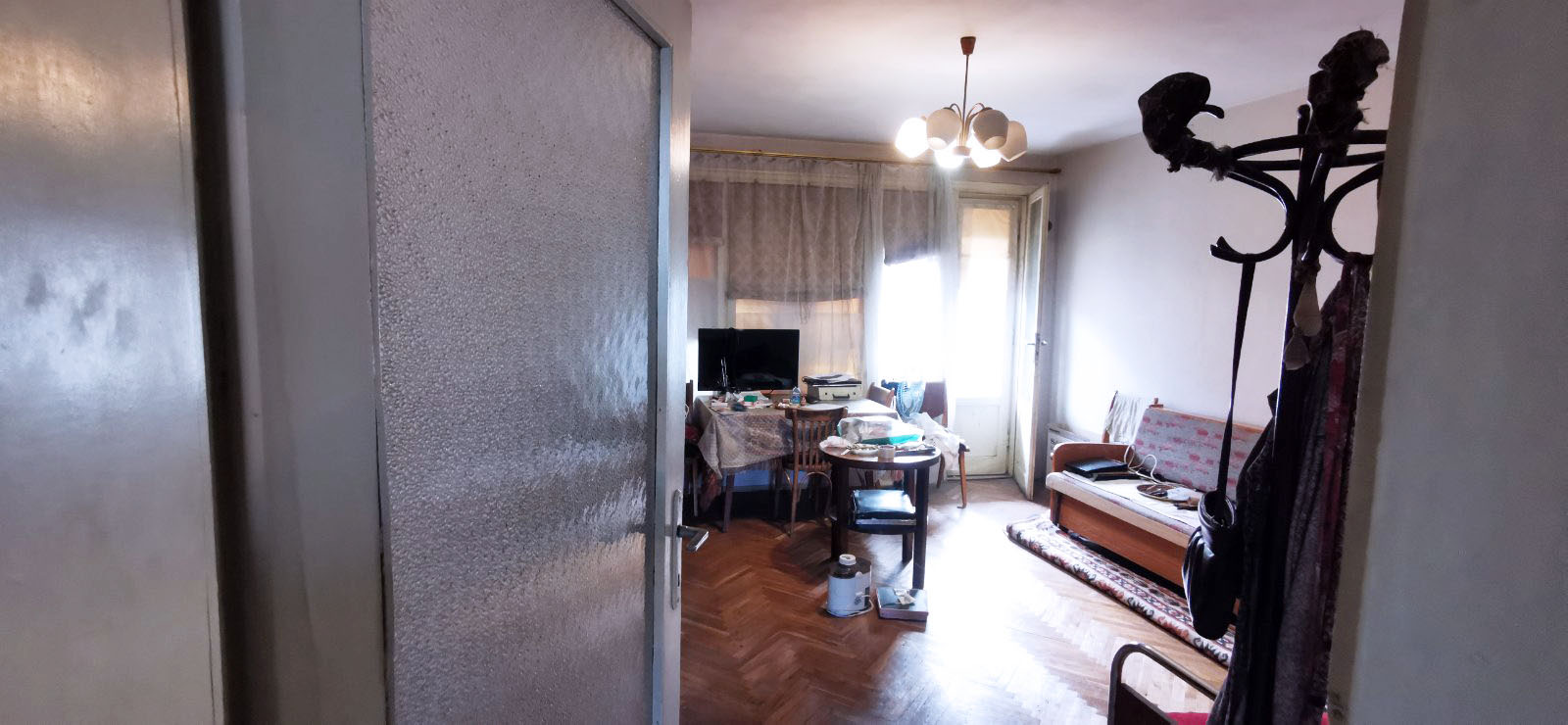 Продава 3-СТАЕН, гр. Пловдив, Център, снимка 2 - Апартаменти - 53634752