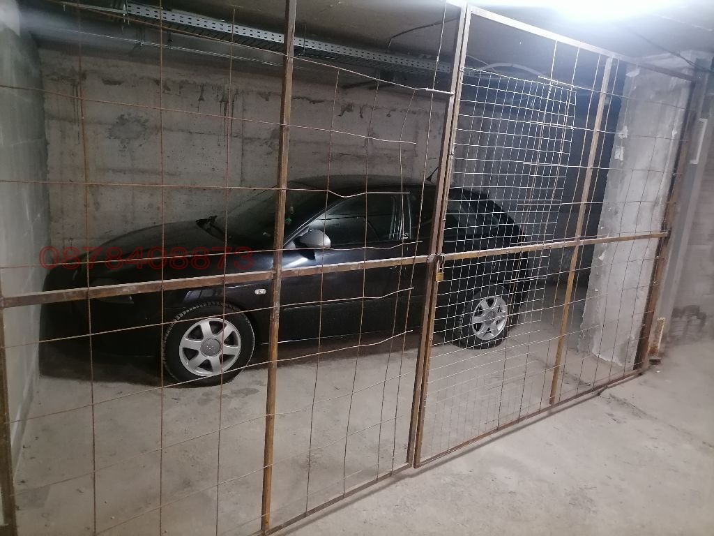 Продава ГАРАЖ, ПАРКОМЯСТО, гр. София, Люлин 6, снимка 10 - Гаражи и паркоместа - 53750384
