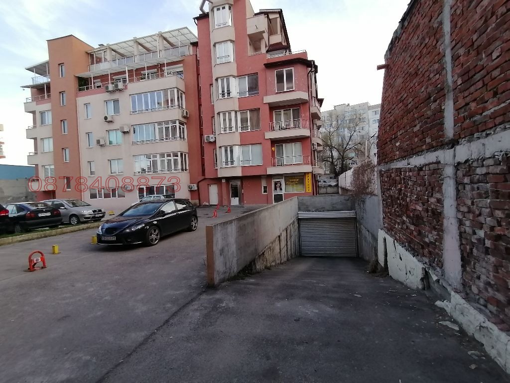 Продава ГАРАЖ, ПАРКОМЯСТО, гр. София, Люлин 6, снимка 4 - Гаражи и паркоместа - 53750384