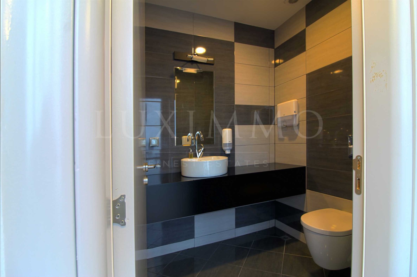 Продава ОФИС | Imot.bg — изображение 17