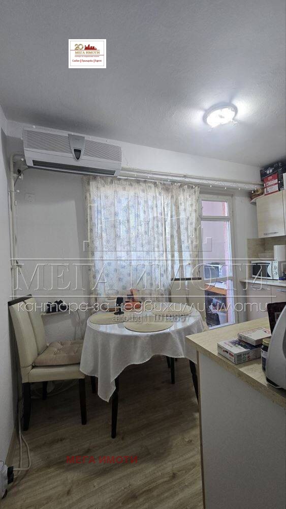 Продава 2-СТАЕН, гр. Бургас, Славейков, снимка 2 - Апартаменти - 53983163