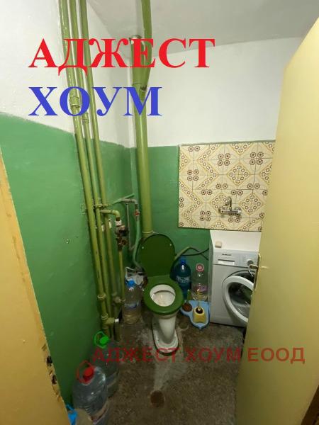 Продава  3-стаен град Шумен , Тракия , 80 кв.м | 50221231 - изображение [12]