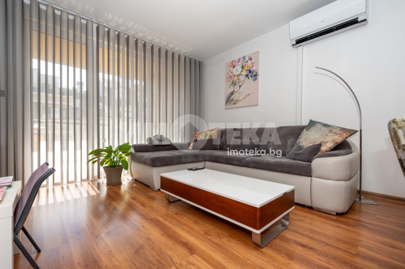 Te koop  2 slaapkamers Plovdiv , Karsjijaka , 128 m² | 76962437