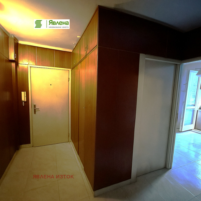 Продава 3-СТАЕН, гр. София, Дианабад, снимка 2 - Апартаменти - 52003961