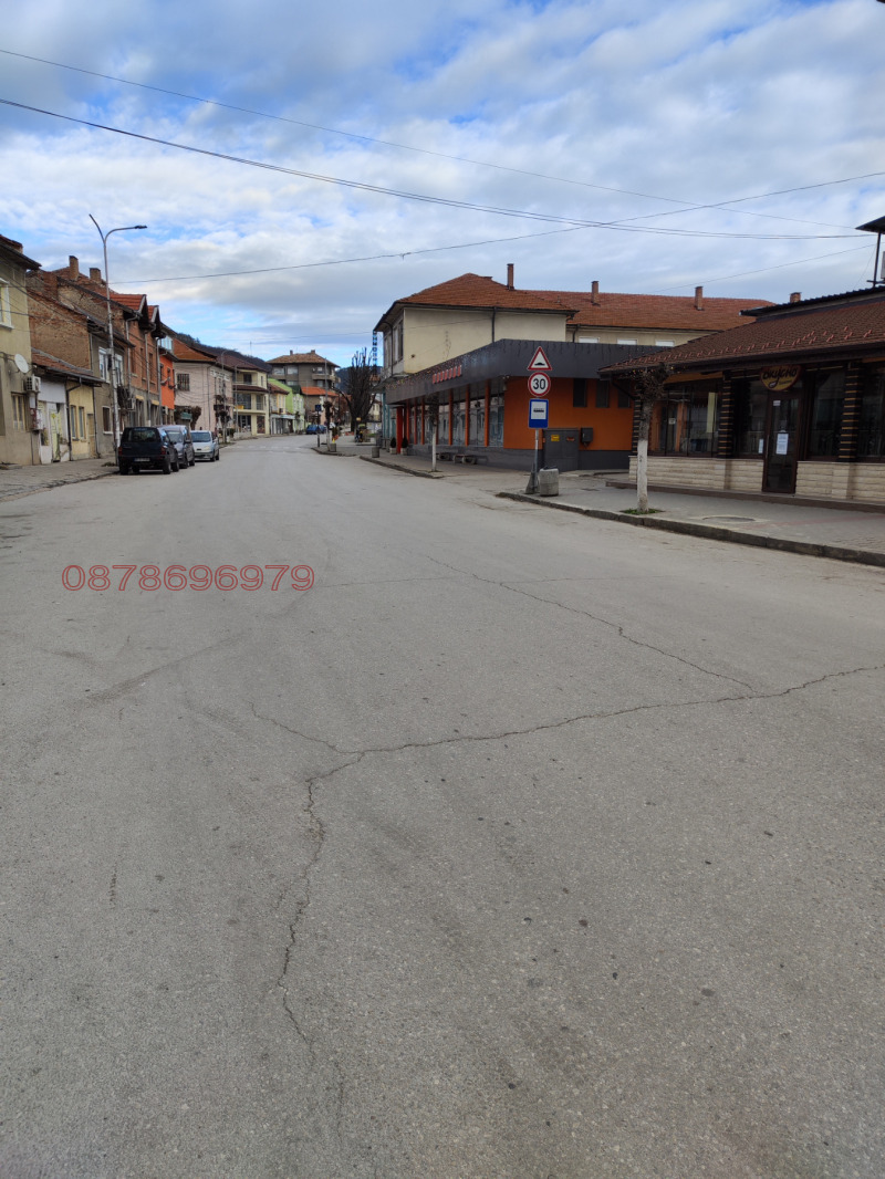 Продава 4-СТАЕН, гр. Дебелец, област Велико Търново, снимка 7 - Апартаменти - 52972572