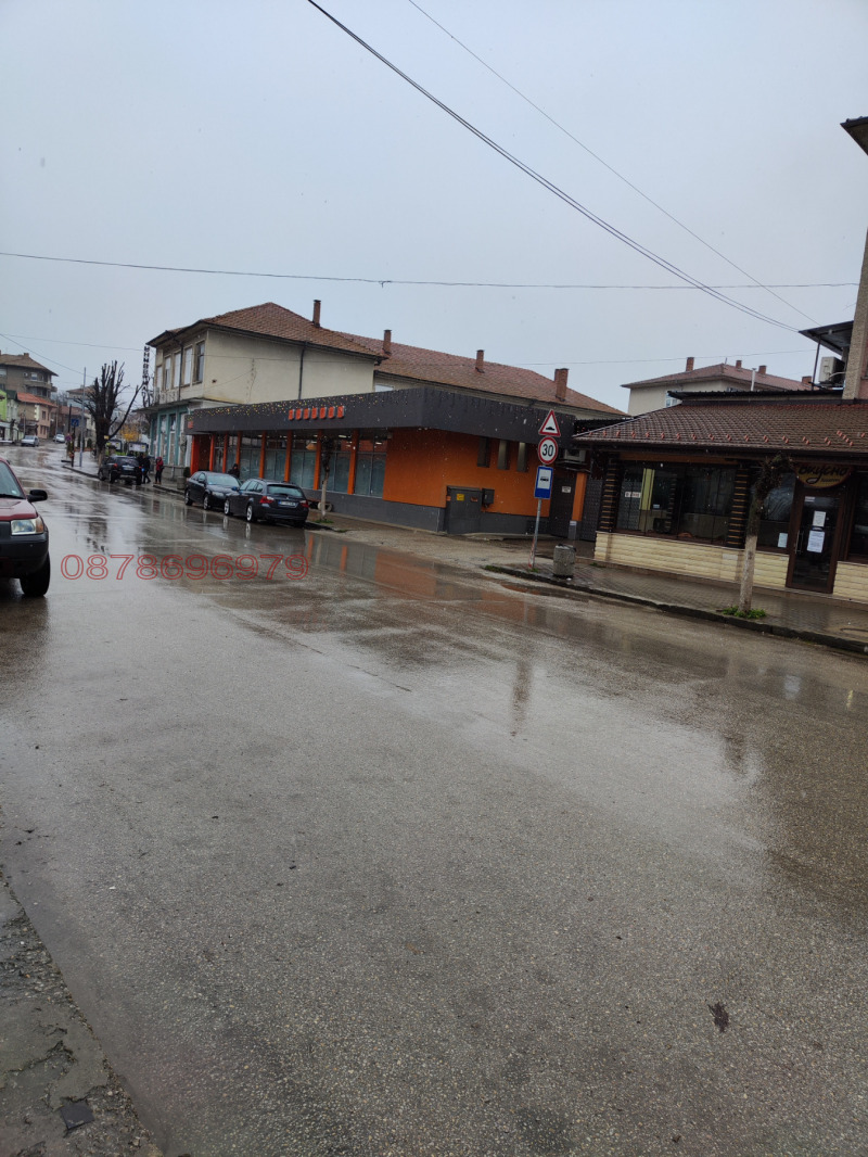 Продава 4-СТАЕН, гр. Дебелец, област Велико Търново, снимка 3 - Апартаменти - 52972572