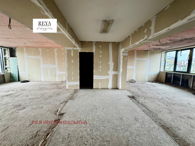 In vendita  Ufficio Sofia , Tsentar , 1968 mq | 97088793 - Immagine [13]