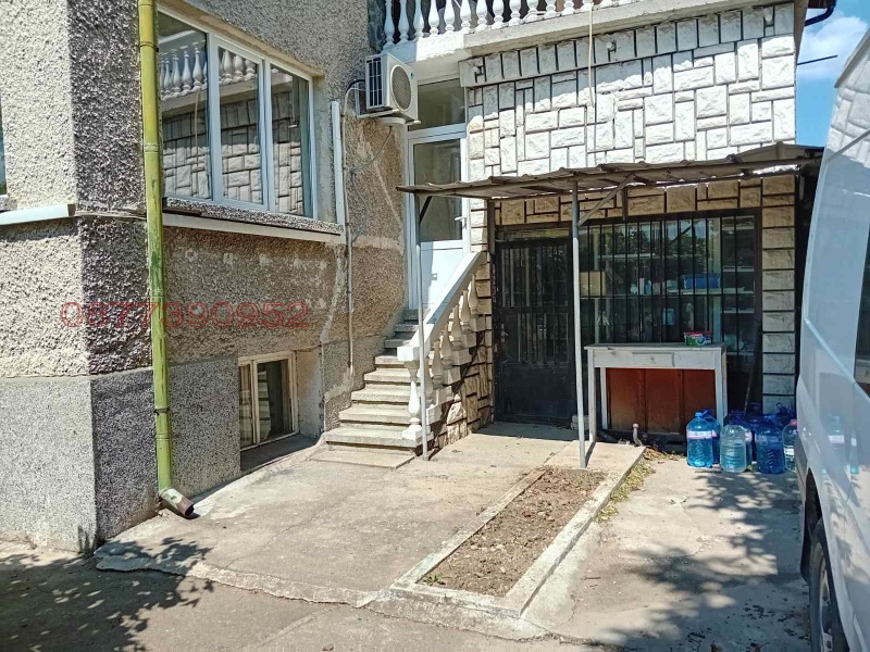Продава ЕТАЖ ОТ КЪЩА, гр. Дупница, област Кюстендил, снимка 2 - Етаж от къща - 52782784