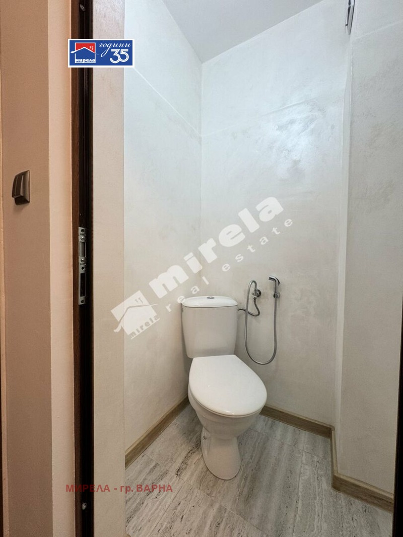 Продава ЕТАЖ ОТ КЪЩА, гр. Варна, Галата, снимка 7 - Етаж от къща - 53438563