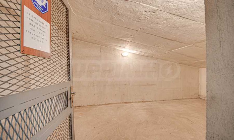 Продава ГАРАЖ, ПАРКОМЯСТО, гр. София, Център, снимка 10 - Гаражи и паркоместа - 53234741