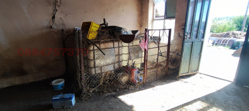 Продава ПРОМ. ПОМЕЩЕНИЕ, с. Юделник, област Русе, снимка 3 - Производствени сгради - 52780531