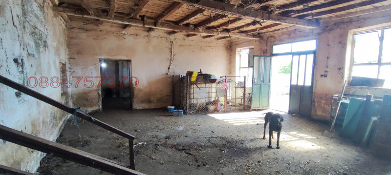 Продава ПРОМ. ПОМЕЩЕНИЕ, с. Юделник, област Русе, снимка 2 - Производствени сгради - 52780531