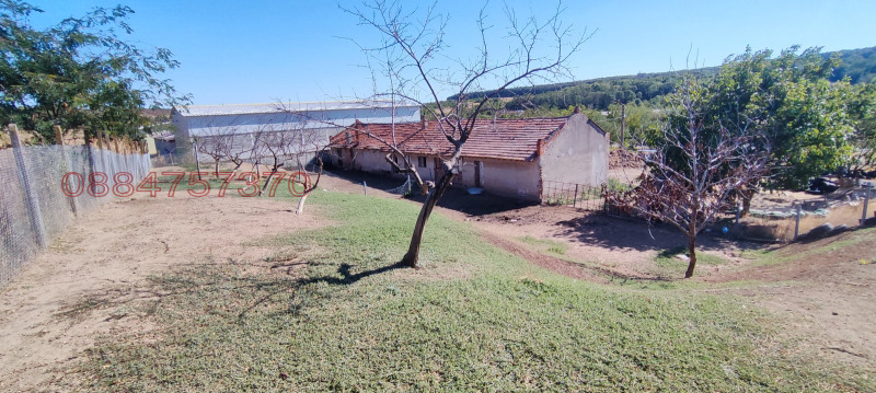 Продава ПРОМ. ПОМЕЩЕНИЕ, с. Юделник, област Русе, снимка 12 - Производствени сгради - 52780531