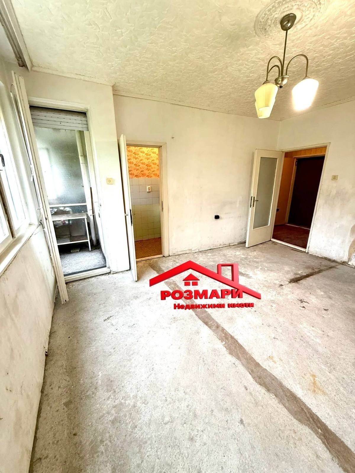 Продава 1-СТАЕН, гр. Русе, Централен южен район, снимка 4 - Апартаменти - 54311245