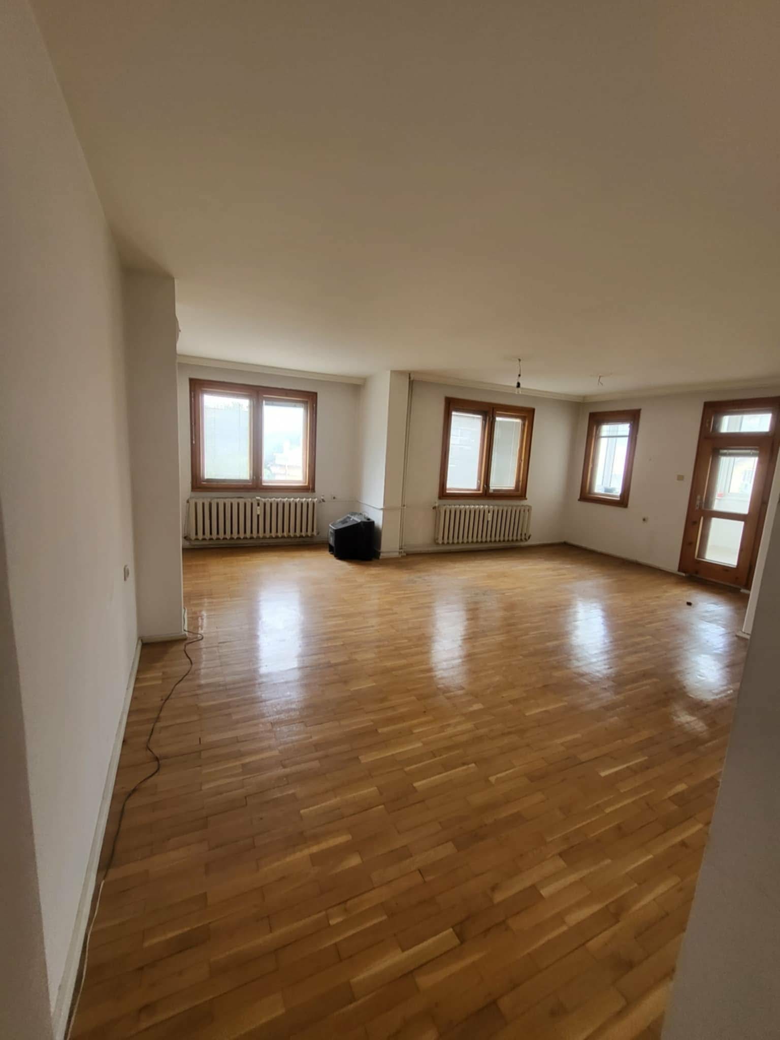 Продава МНОГОСТАЕН, гр. Плевен, Идеален център, снимка 9 - Апартаменти - 50122926