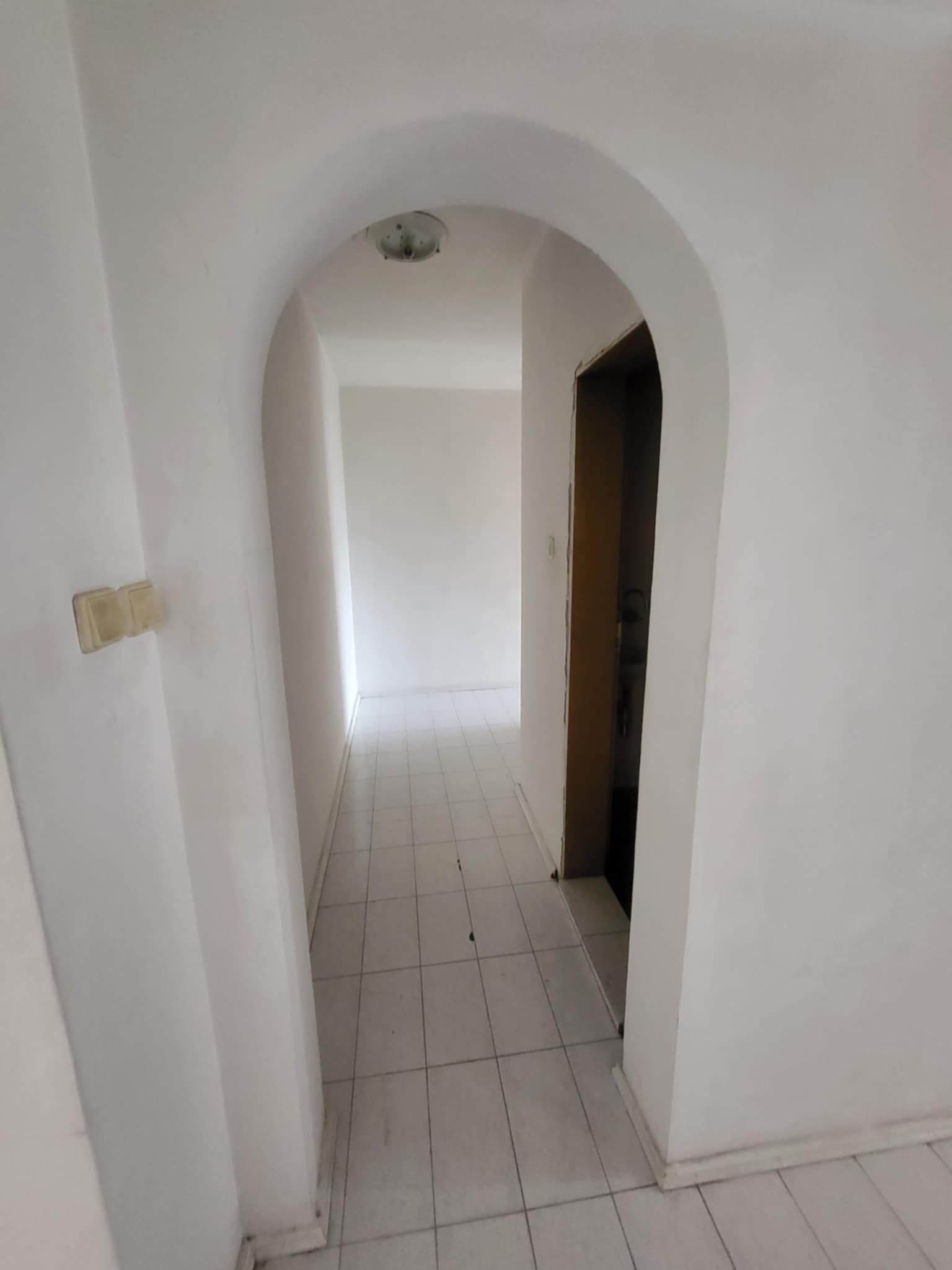 Продава МНОГОСТАЕН, гр. Плевен, Идеален център, снимка 7 - Апартаменти - 50122926