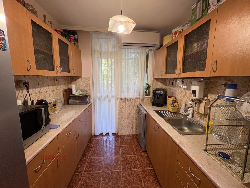 Продава 3-СТАЕН, гр. Варна, Лятно кино Тракия, снимка 4 - Апартаменти - 52275357