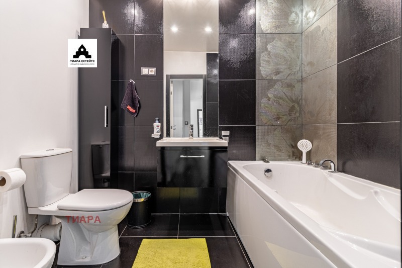 Продаја  3 спаваће собе Софија , Крастова вада , 243 м2 | 88064643 - слика [17]