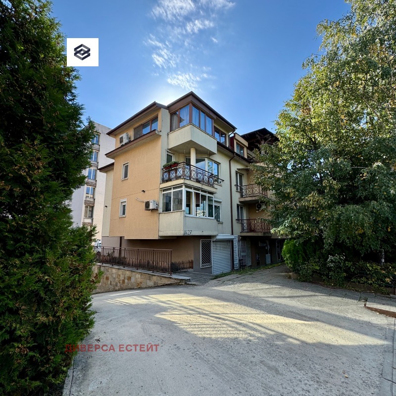 En venta  3 dormitorios Sofia , Vitosha , 212 metros cuadrados | 87942693 - imagen [16]