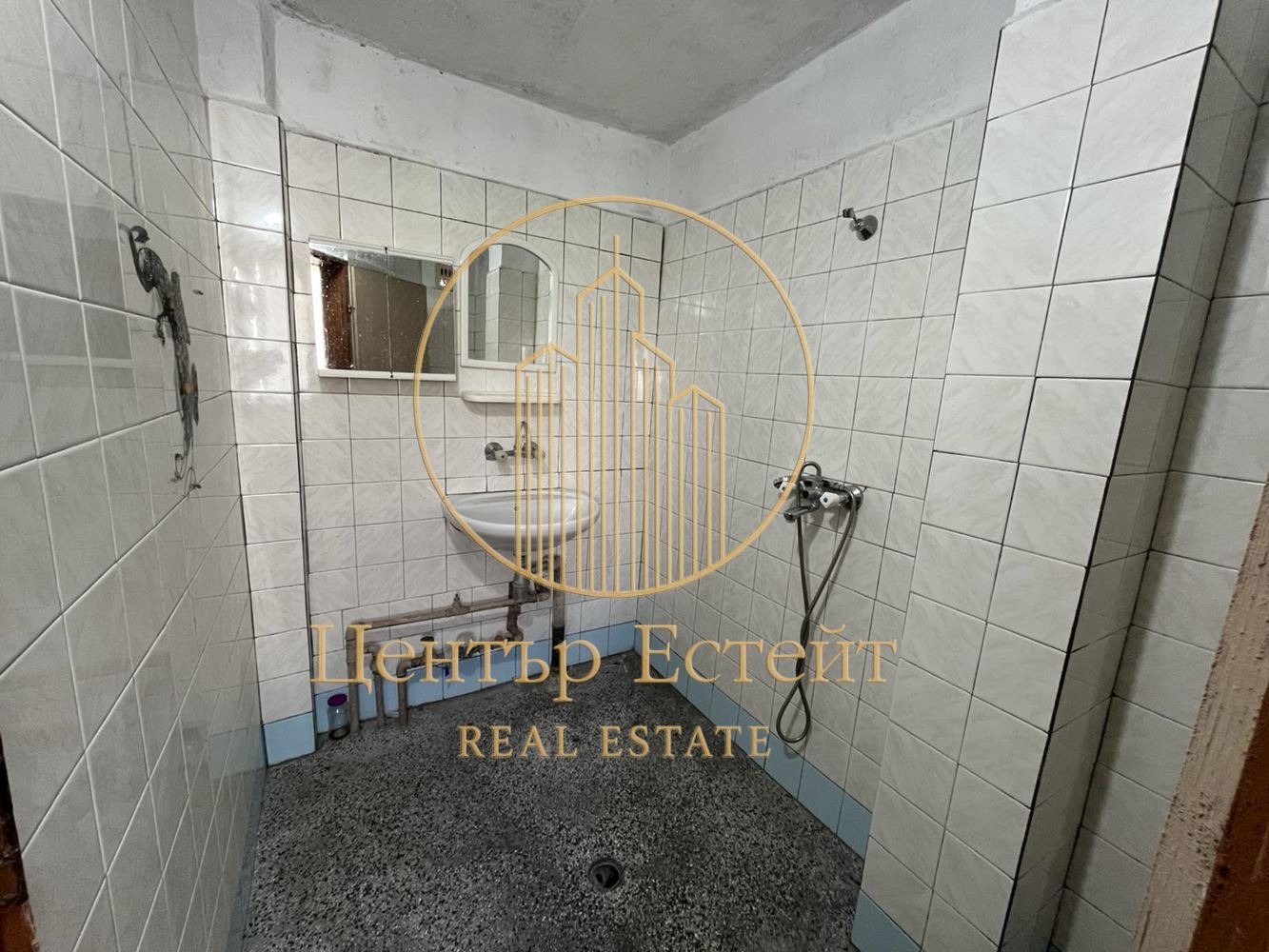 Продава АТЕЛИЕ, ТАВАН, гр. Плевен, Дружба 3, снимка 6 - Апартаменти - 54346268