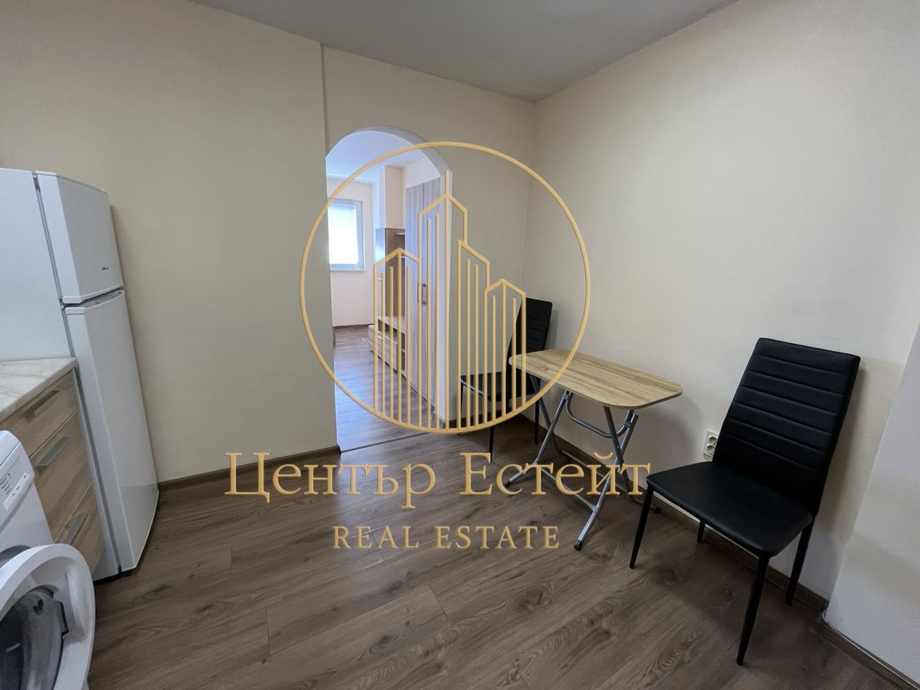 Продава АТЕЛИЕ, ТАВАН, гр. Плевен, Дружба 3, снимка 5 - Апартаменти - 54346268