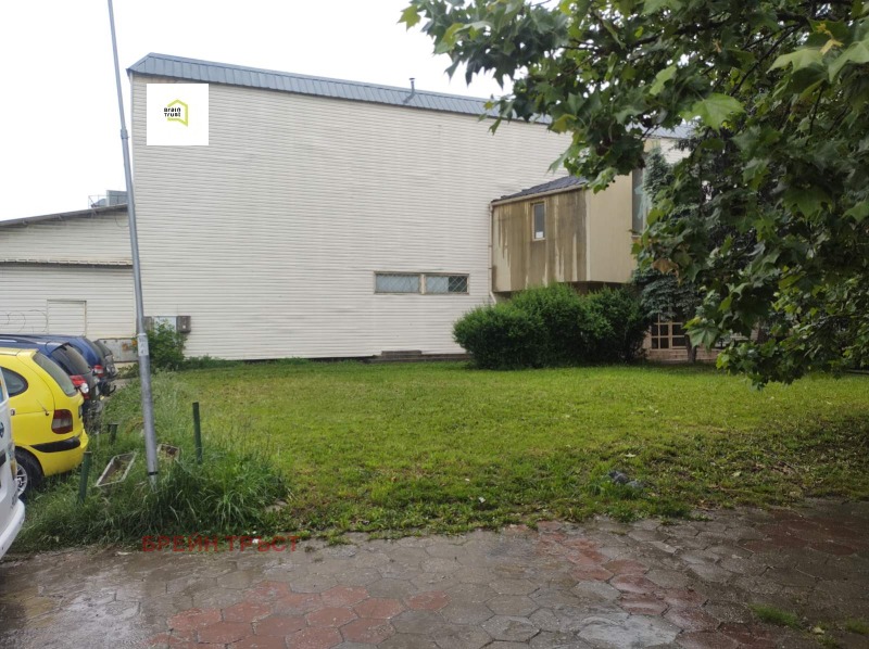 Продава СКЛАД в град Велико Търново, Бузлуджа - 2244 кв.м / 995 000 € » 1 946 050.85 лв., БРЕЙН ТРЪСТ