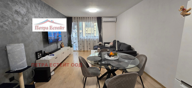 Продава  3-стаен град Варна , Лятно кино Тракия , 91 кв.м | 90200412