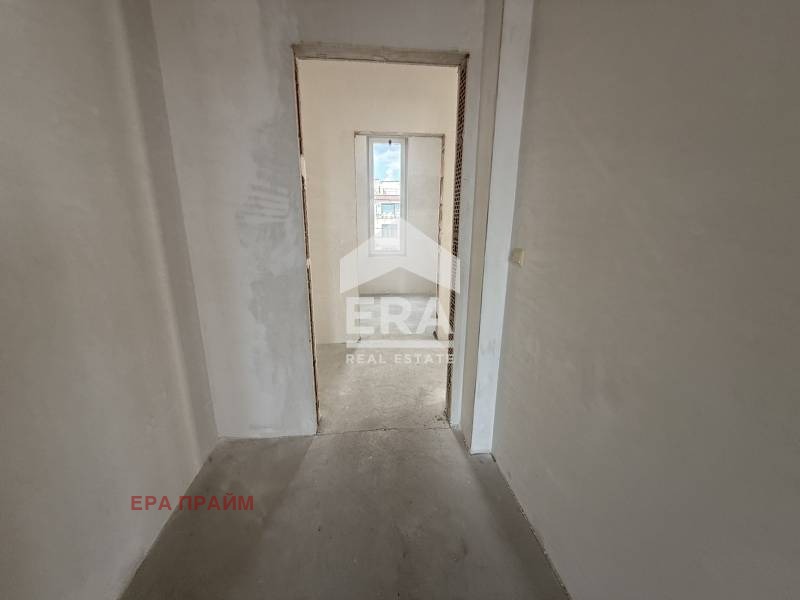 Продава 4-СТАЕН, гр. Варна, Левски 1, снимка 16 - Апартаменти - 54678855