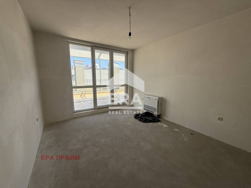 Продава 4-СТАЕН, гр. Варна, Левски 1, снимка 12 - Апартаменти - 54678855