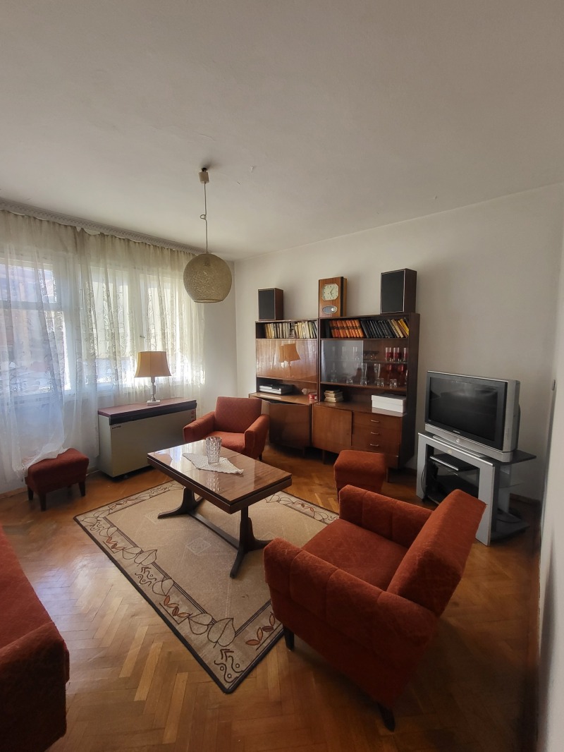 Zu verkaufen  3+ Schlafzimmer Plewen , Idealen zentar , 110 qm | 77229162 - Bild [8]