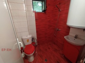 1 chambre Tsentar, Choumen 7