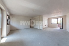 2 Schlafzimmer Zentar, Dobritsch
