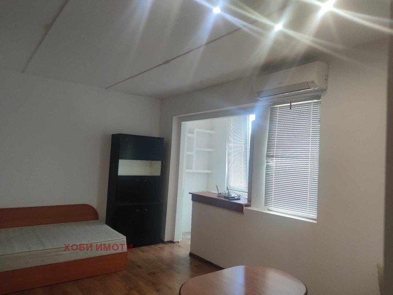 Продава 1-СТАЕН, гр. Пловдив, Тракия, снимка 3 - Апартаменти - 52797706