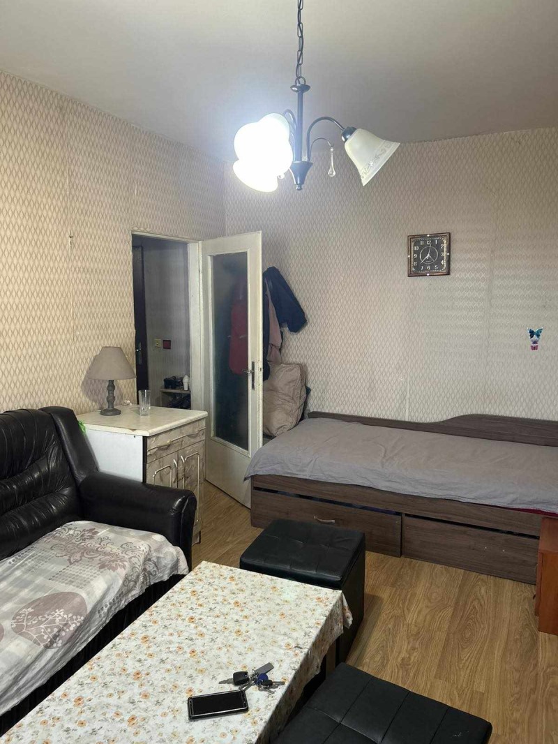 Продаја  1 спаваћа соба Стара Загора , Зора , 40 м2 | 73419483