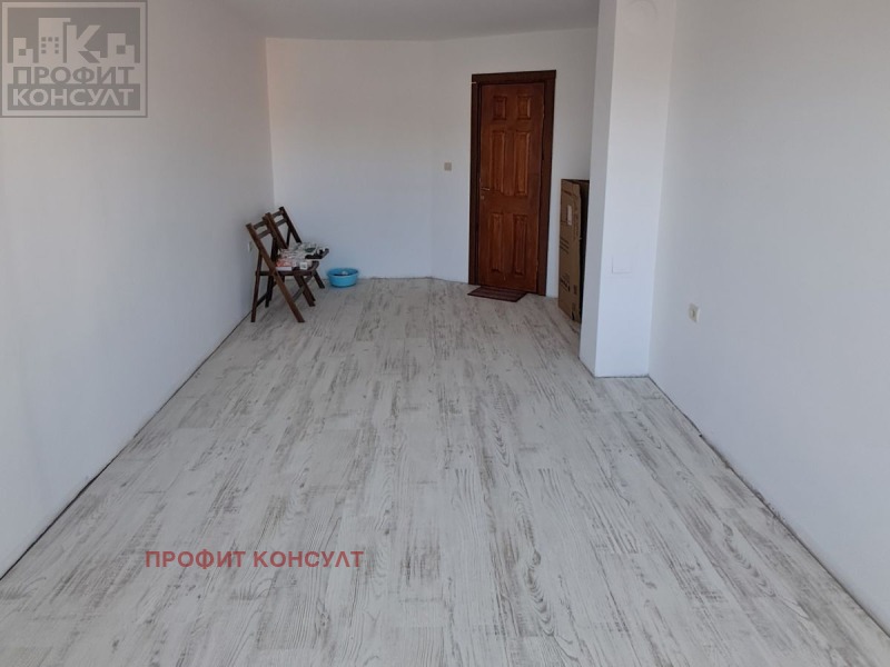 Продава 2-СТАЕН, гр. Велико Търново, Център, снимка 10 - Апартаменти - 52525947