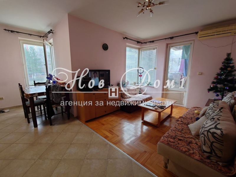 En venta  2 dormitorios Sofia , Mladost 2 , 110 metros cuadrados | 87849279 - imagen [2]