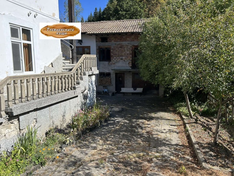 Продава ЕТАЖ ОТ КЪЩА, гр. Трявна, област Габрово, снимка 2 - Етаж от къща - 52823773