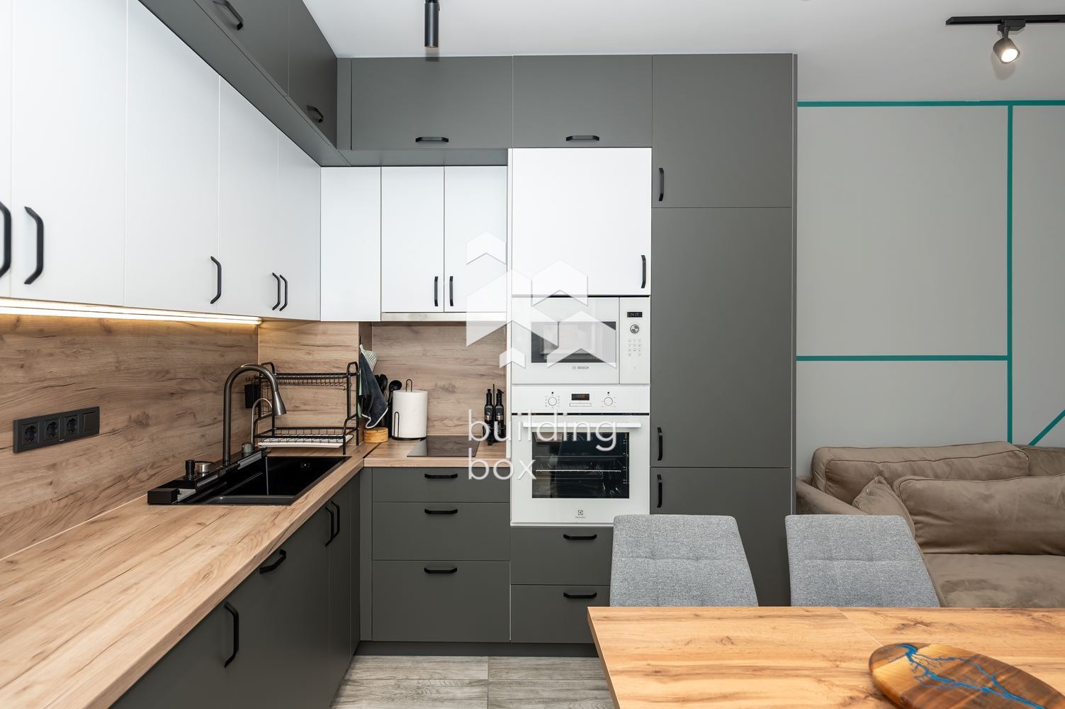 Продава 2-СТАЕН, гр. Пловдив, Остромила, снимка 2 - Апартаменти - 56006888