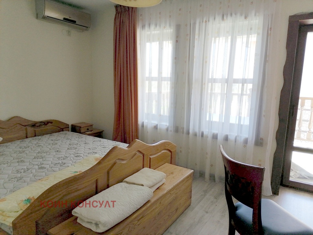 Продава КЪЩА, с. Любовище, област Благоевград, снимка 4 - Къщи - 53626381