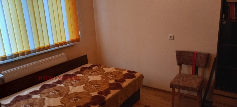 Продава КЪЩА в област Стара Загора, гр. Казанлък - 282 кв.м / 170 000 € » 332 491.10 лв., КОЖУХАРОВ