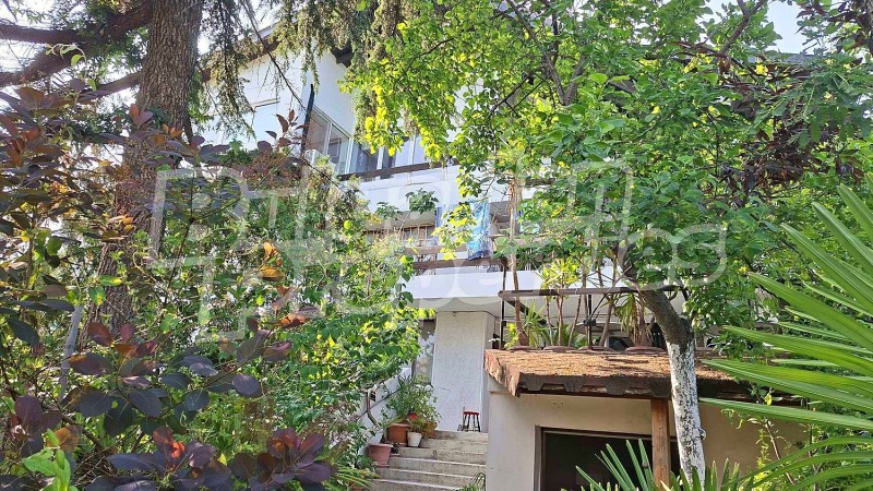Продава ХОТЕЛ в град Варна, м-т Евксиноград - 1000 кв.м / 1 600 000 € » 3 129 328.00 лв., БЪЛГЕРИАН ПРОПЕРТИС ВАРНА